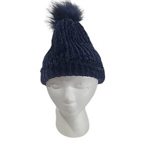 Pom Pom Hat one size